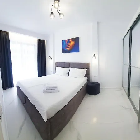 Adelina Wave 5 Apartment