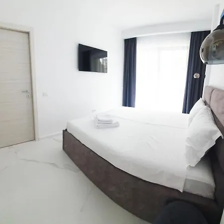 Adelina Wave 5 Апартаменты Нэводари